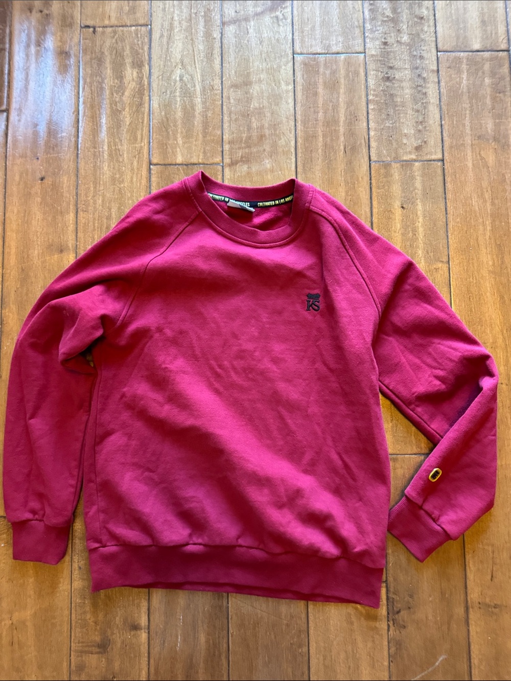 K-Swiss cultivated in LA Men's Crewneck Sweatshirt in Wine Red medium